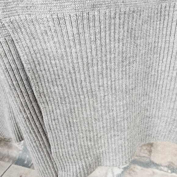 Charlie Paige Long Open Cardigan Pouch Pocket Light Gray No Size Measures Medium - Picture 11 of 13